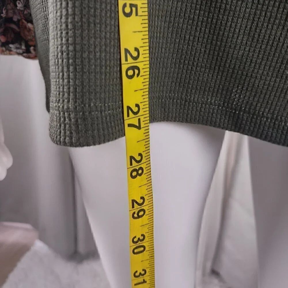 Daytrip Dusty Olive Mixed Media Free Spirit Floral Sleeve Side Tie Top Sz S (NWT - Picture 8 of 14